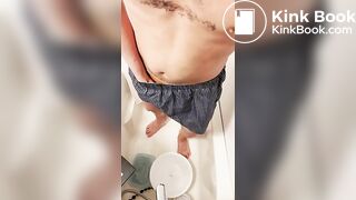 Asian guy's second scat video (Part 1)