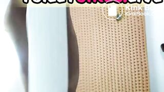 LATINLIZZY VOMIT + SQUIRT AND PISS ON HER FACE