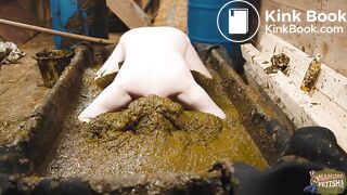 Frankys time in the manure basin - scat anal