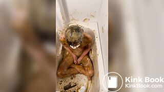 Asian guy's second scat video (Part 5)