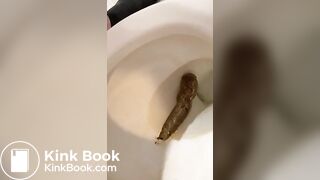 RandomPoofs Shitting