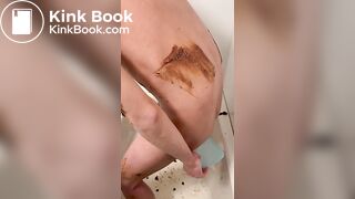 Asian guy's first scat video (Part 3)