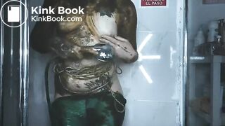 DirtyBetty - Do you poop in the shower