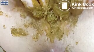 Shit Stuffing Pussy
