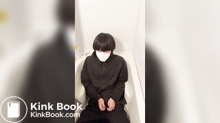 Asian guy's lotion gauze masturbation