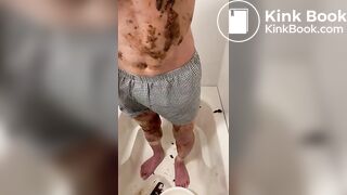 Asian guy's first scat video (Part 2)