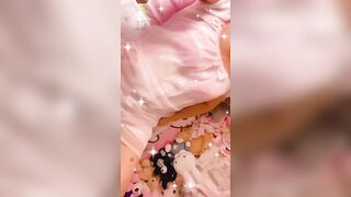 Morning routine, piss and poop in my potty