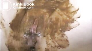 German BBW MILF Covers Her Twat In Runny Shit