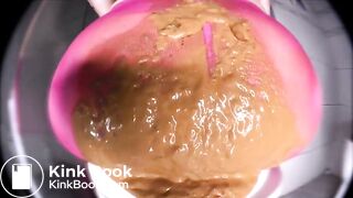 Betty parlour shits in a pink pantyhose