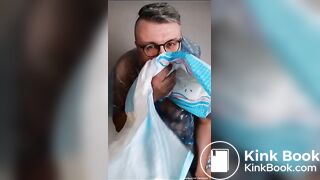 Baby Bear has some shitty diapers