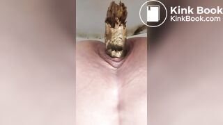 Girlfriend shitting