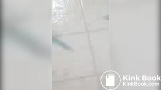Listen to her sloppy shit !