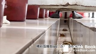 Beautiful women poop in the toilet