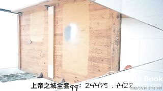 The girl excreted a lot in the toilet 002