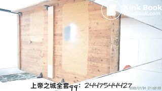 The girl excreted a lot in the toilet 002