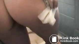 Teen Films her Friend Pooping Compilation