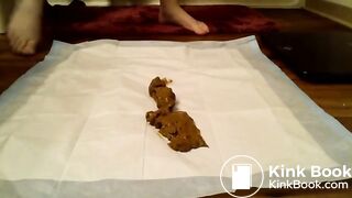College Girl Films Herself Poop