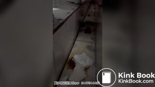 CUTE CHINESE GIRL POOPPIN WITH SMELLY FART