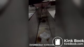 CUTE CHINESE GIRL POOPPIN WITH SMELLY FART