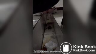 CUTE CHINESE GIRL POOPPIN WITH SMELLY FART
