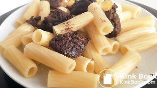 Special pasta with shit