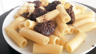 Special pasta with shit