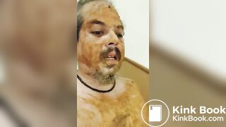 Horny Scat playing 3