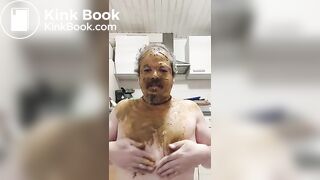 Shit smearing and swallow