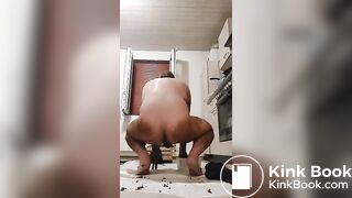 Horny Scat playing 6