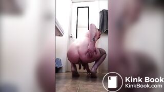 HD amateur shits on floor 10152022