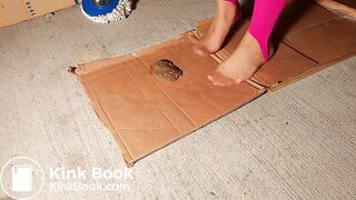 Sexy milf wash the floor dirty