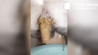 Lemecscat Shitting
