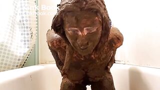 Full covered in shit