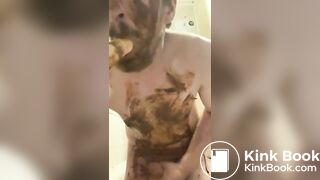 Sucking shitty dildo