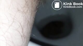 Unhinged creep shits his yummy poops out!