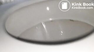 Unhinged creep shits his yummy poops out!