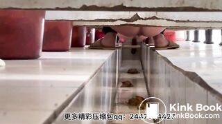 CUTE CHINESE GIRL POOPPIN WITH SMELLY FART
