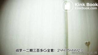 The girl excreted a lot in the toilet 003