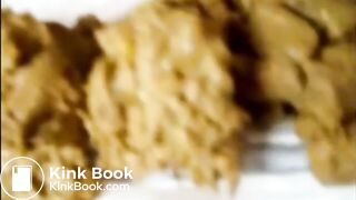 Vintage Karolay Shitting