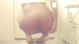 POOP FROM EBONY ASSHOLE