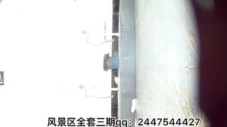 CUTE CHINESE GIRL POOPPIN WITH SMELLY FART