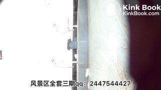 CUTE CHINESE GIRL POOPPIN WITH SMELLY FART