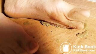 Messy Nylons Scat Feets Zoom