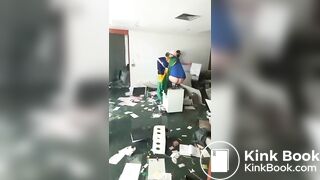 Cara Solta Lula na Mesa do Ministro Alexandre