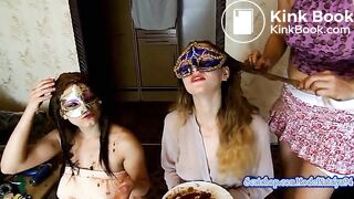 Scat Shampoo -- sensual smearing