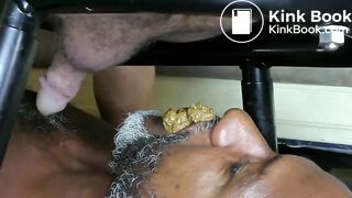 Shit Eaters Close up