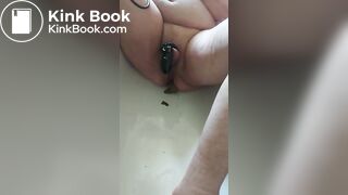 fat guy shits in the bath