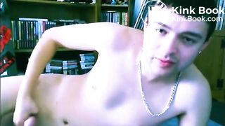 Chris smears & eats his shit