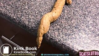 Long Yellow Shit Snake