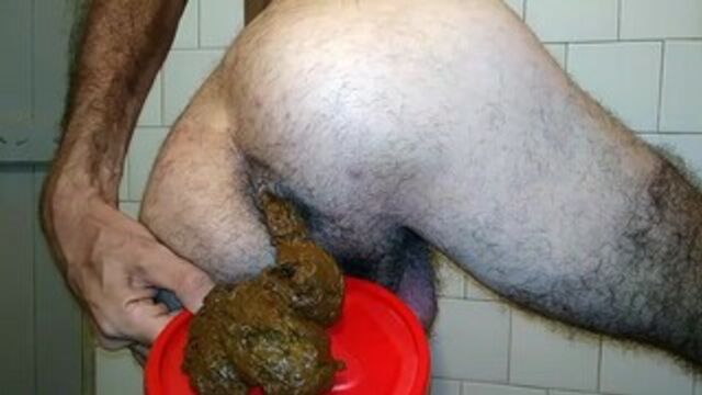 A massive creamy load of poo from my ass